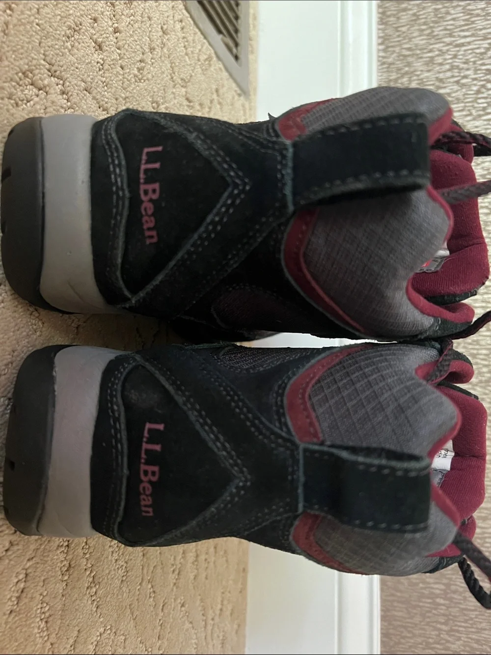 LL Bean Black TEK 2.5 Primaloft Insulated Waterproof Hiking Trail Boots